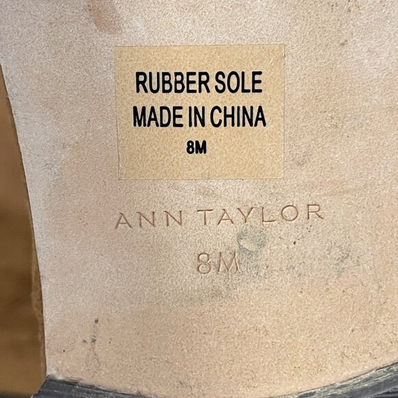 Ann Taylor OTN Boot Brown Suede Flat Size 8 Almond Toe - Picture 8 of 9